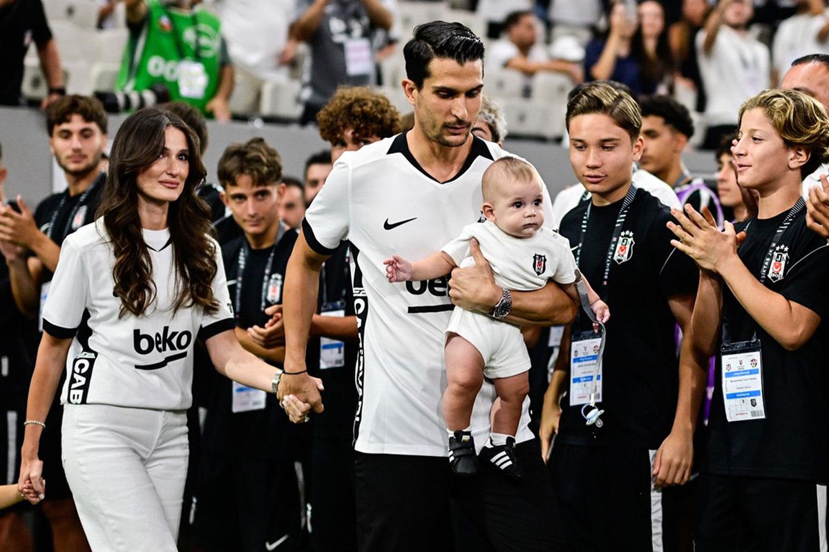 Beşiktaş'ta Necip Uysal'a duygusal veda: Hakkınızı helal edin