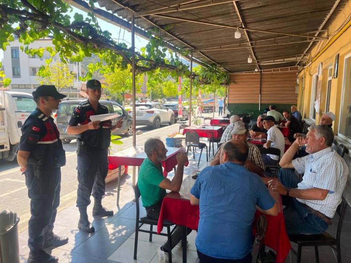 Jandarmadan Vatandaşlara Yangın ve Dolandırıcılık Uyarısı