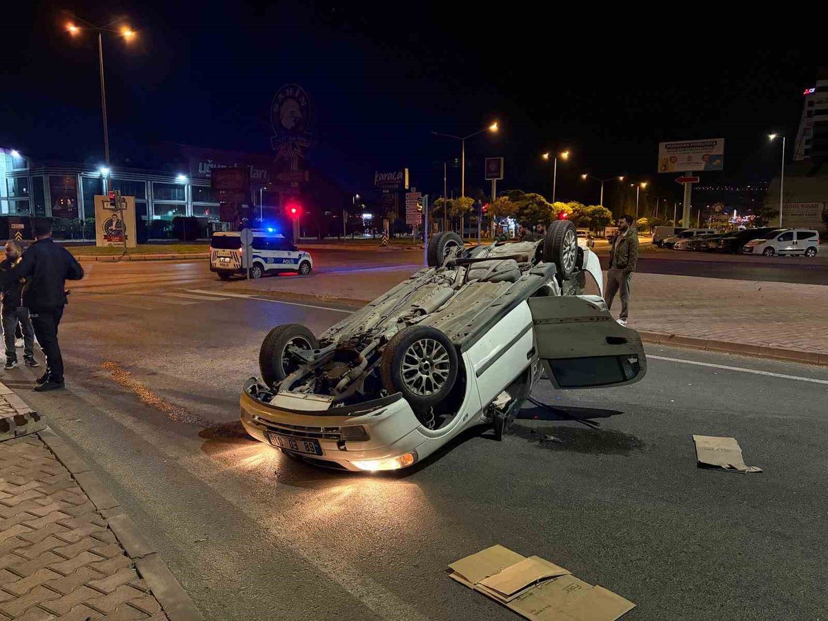 Kayseri'de Korkutan Kaza: Otomobil Takla Attı, Yaralanan Olmadı
