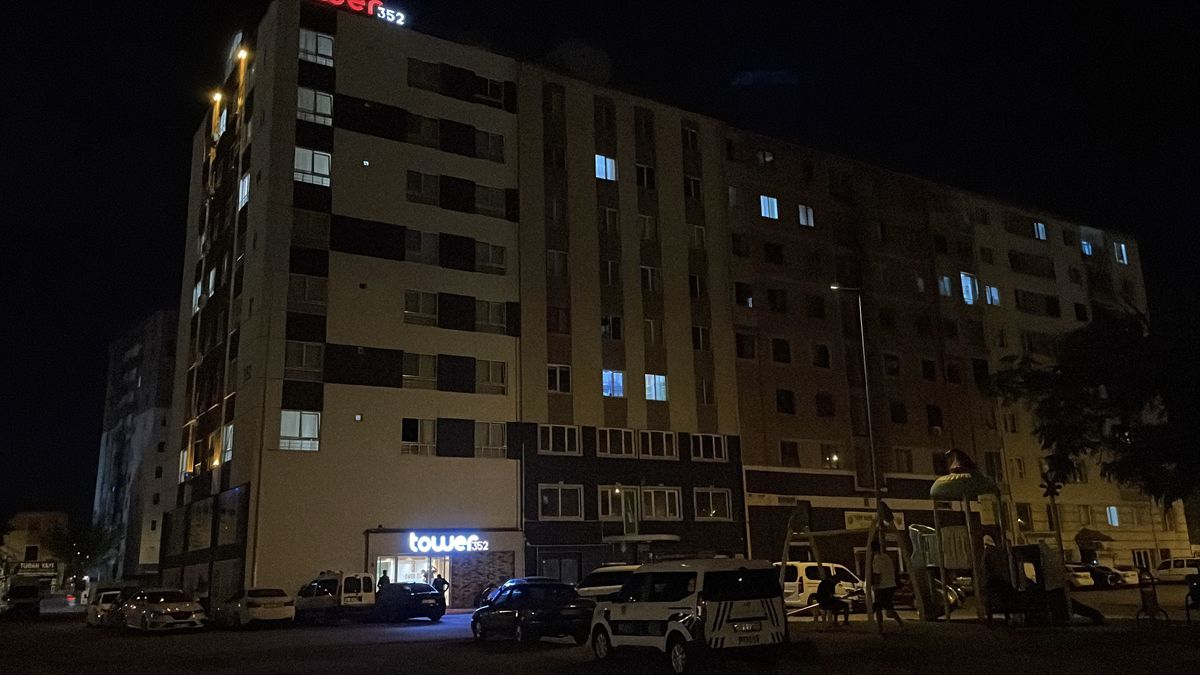 Kayseri’de rezidansta rahatsızlanan kişi öldü