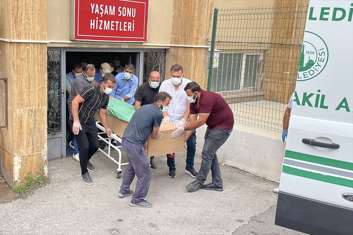 Sivas'ta KKKA şüphesiyle ölüm: Kene kaynaklı can kaybı 12'ye yükseldi