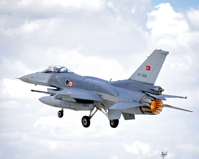 tsk nato hava savunmasina kati 20150293 1636 1 m