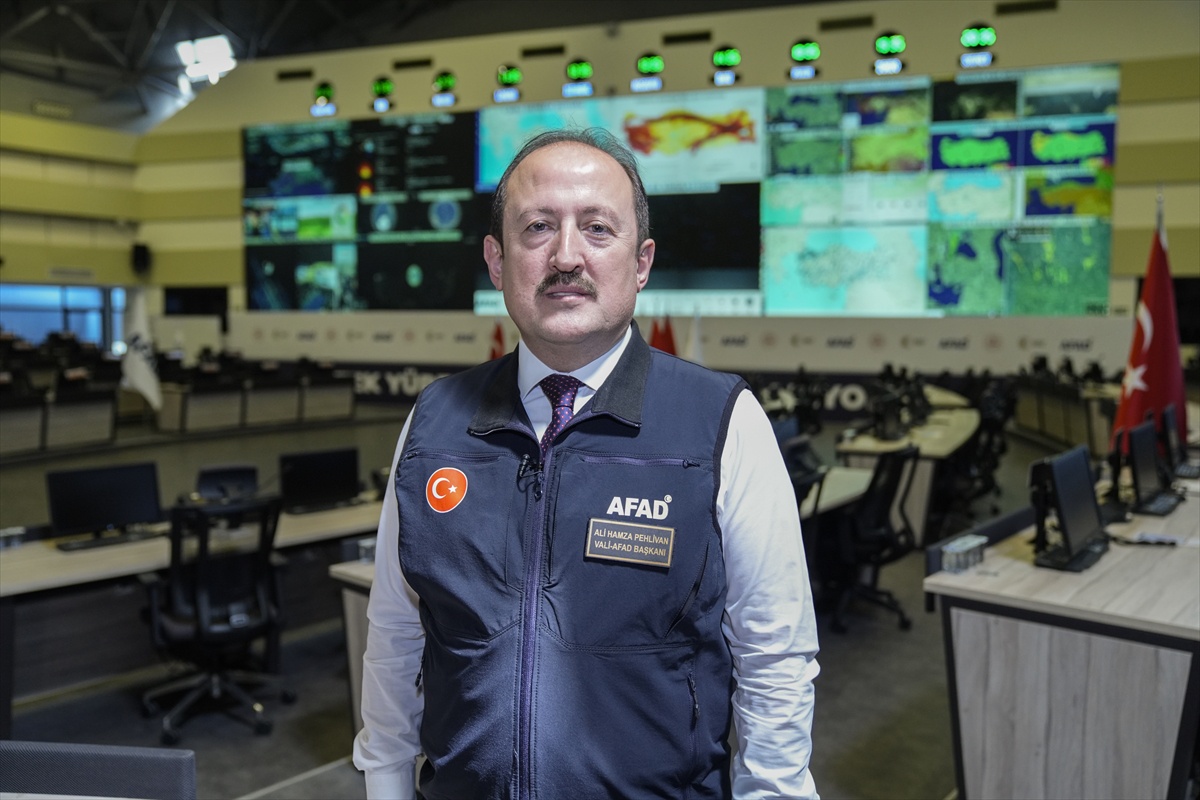 AFAD: Arama kurtarma personeli 175 bine ulaştı