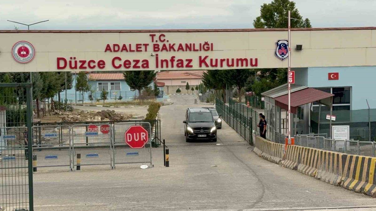Düzce'de Güvenlik Denetimleri: 41 Aranan Şahıs Yakalandı