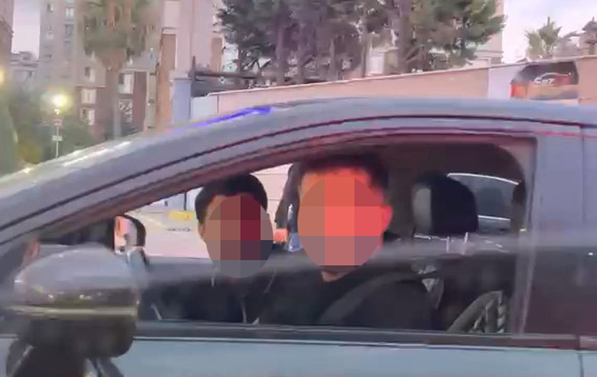 Esenyurt'ta tek şeritli yolda yol verme kavgası: Saldırı anı kamerada