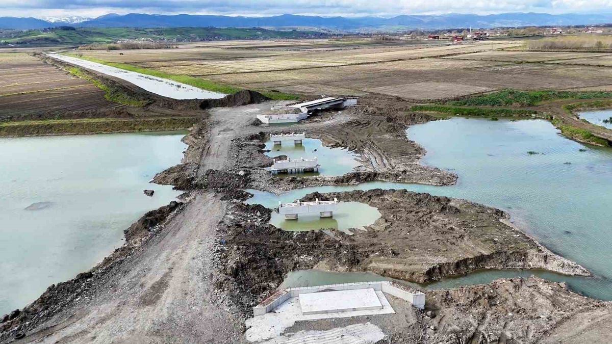 Bafra Ovası Sulaması 2. Kısım İkmal Projesi'nde Yüzde 22 Tamamlandı