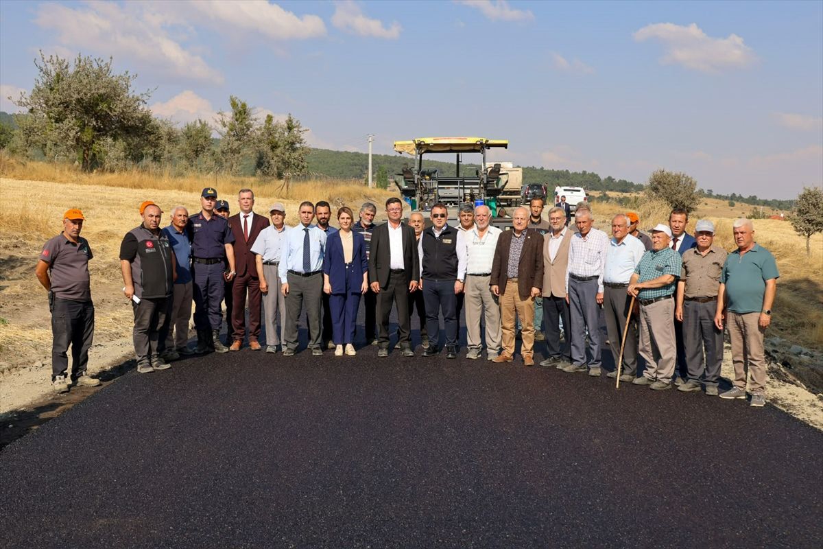 Bilecik’te yıl boyunca 40 kilometre sıcak asfalt çalışması yapıldı