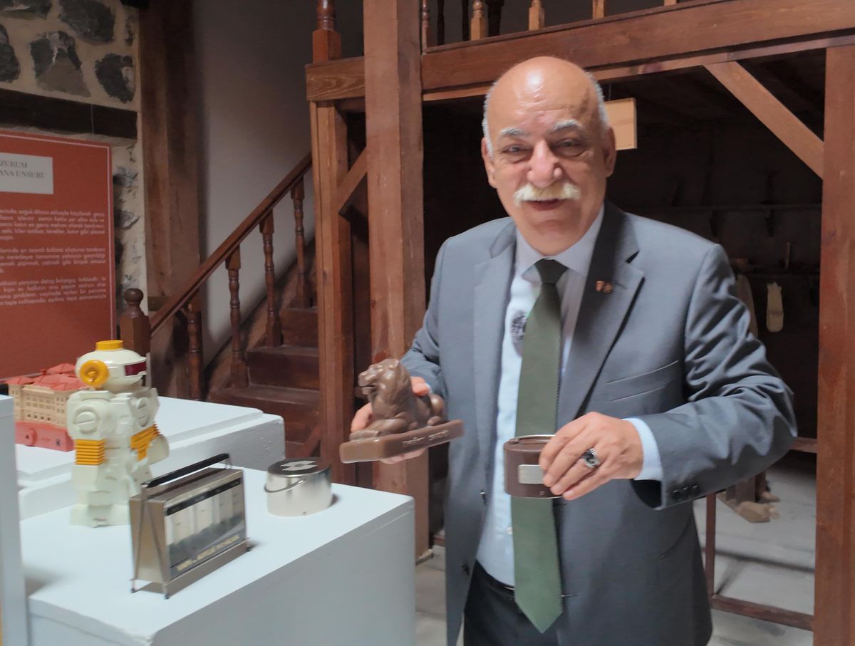 Prof. Dr. Ahmet Nezih Kök'ün Koleksiyon Sergisi Kültür Yolu Festivali'nde