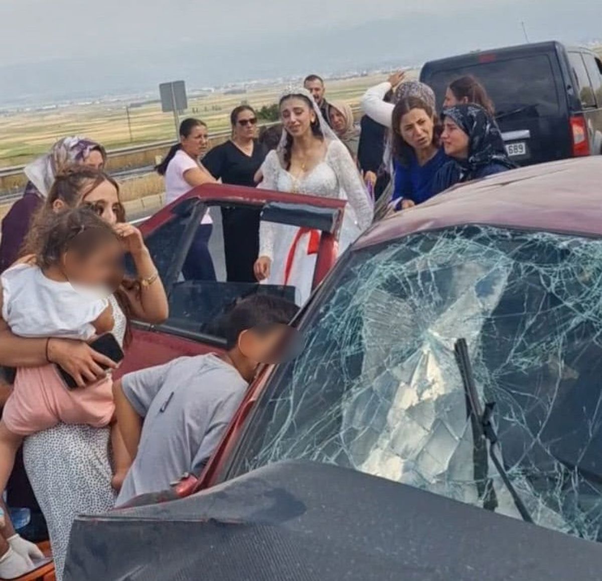 Erzurum'da düğün konvoyu kazası: 2 ölü, 4 yaralı