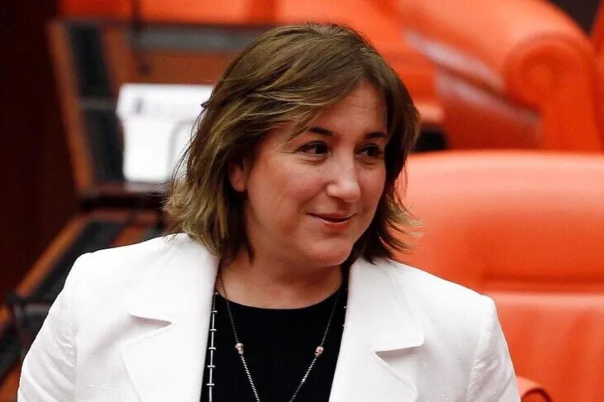 AK Parti'nin acı günü: Eski milletvekili Azize Sibel Gönül vefat etti...Cumhurbaşkanı Erdoğan'dan taziye mesajı