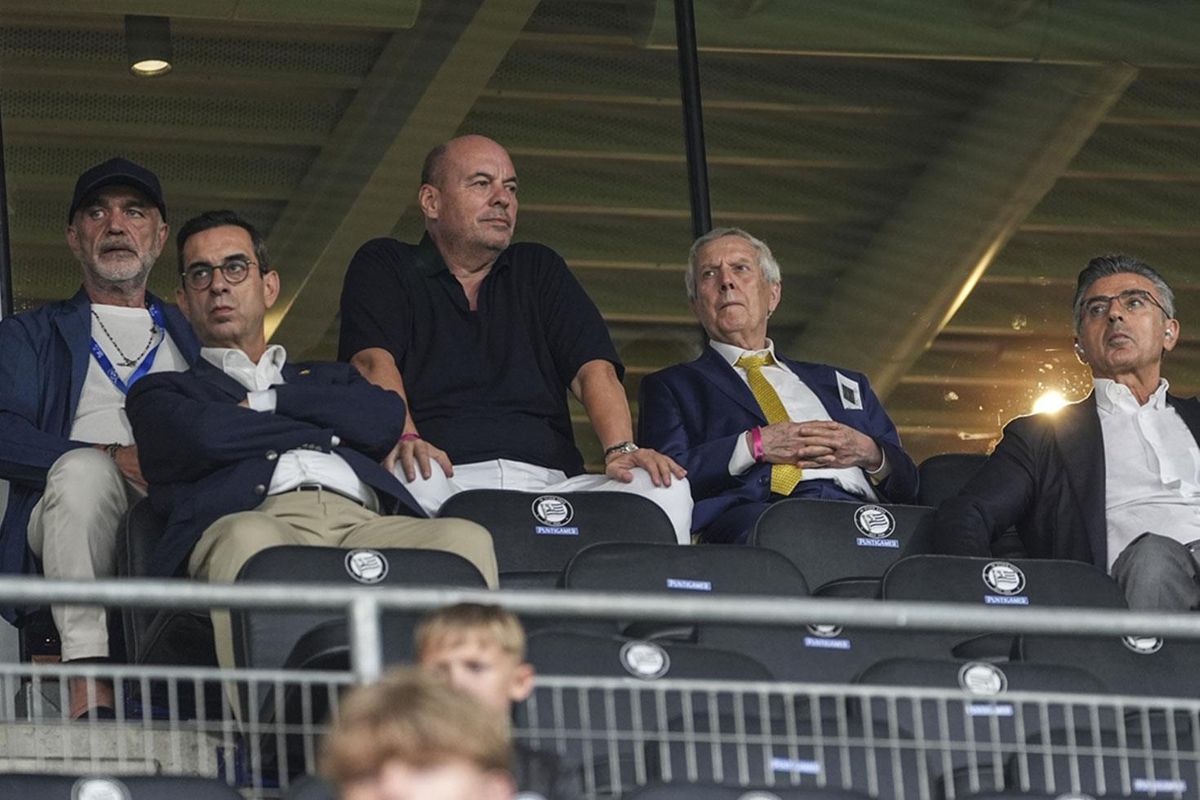 Fenerbahçe'de ortalığı karıştıran iddia! 4 futbolcu kadro dışı mı kaldı?