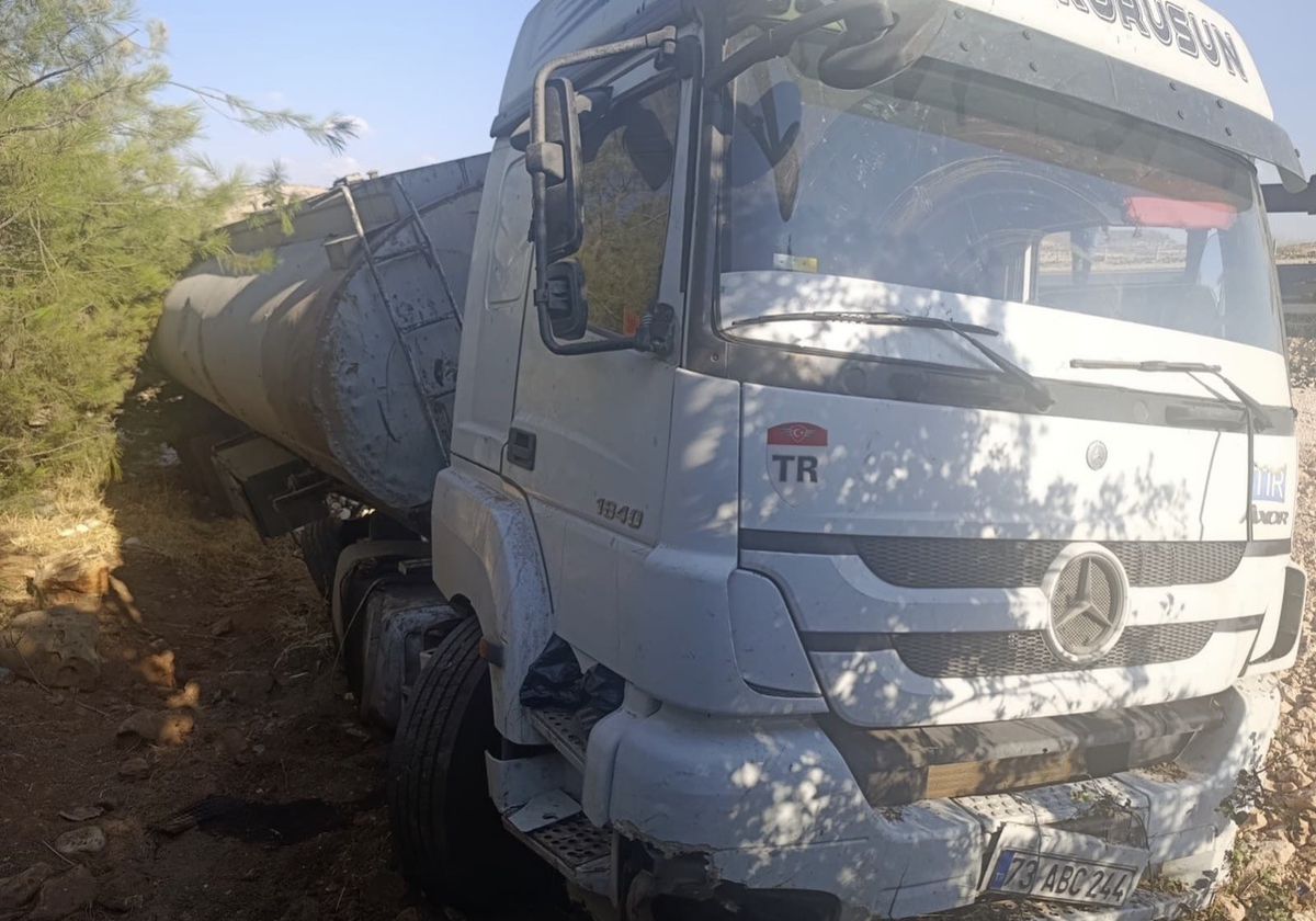 Tanker, Gelin Konvoyundan Kaçarken Ormana Uçtu