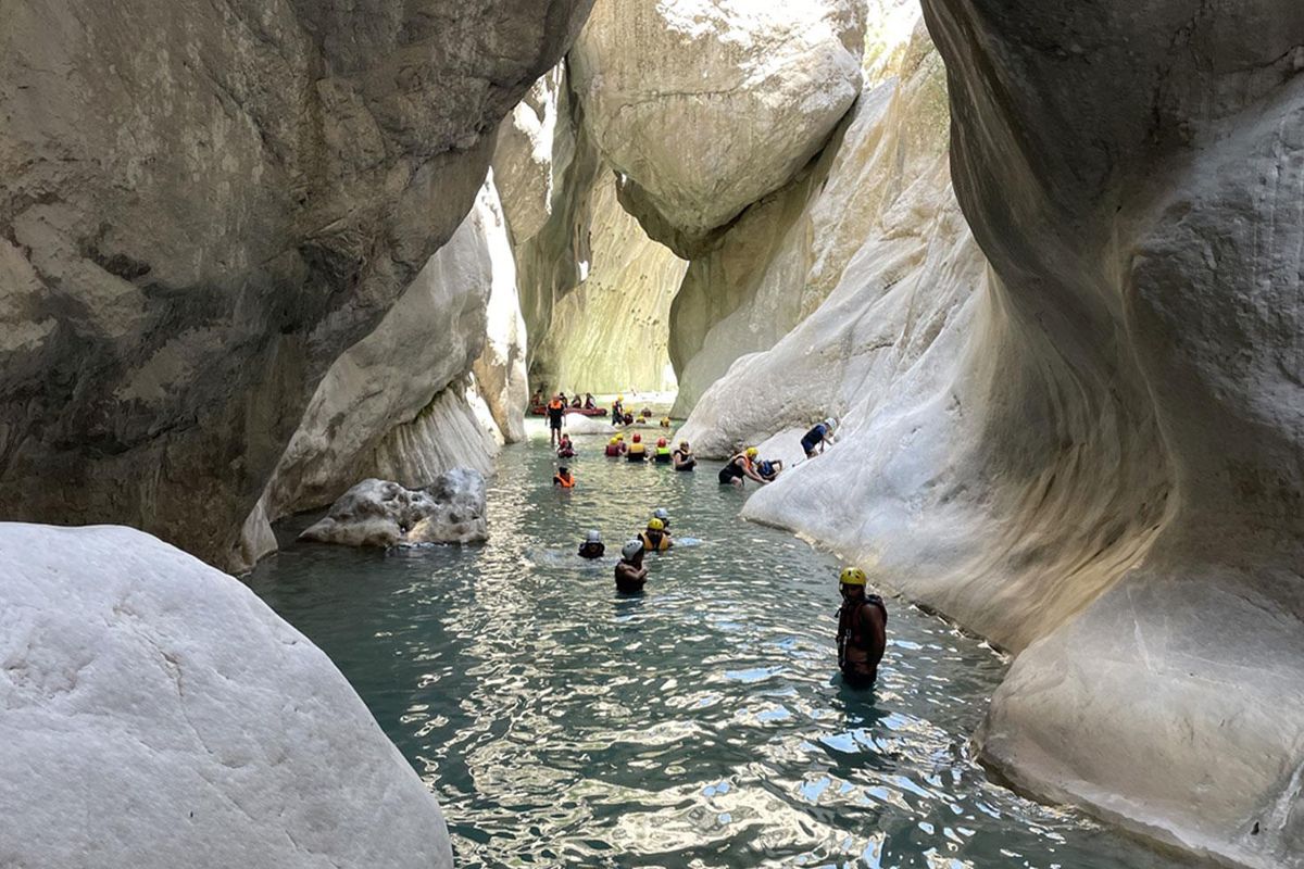 Göynük Kanyonu, Antalya'nın sıcağından bunalan macera tutkunlarını ağırlıyor