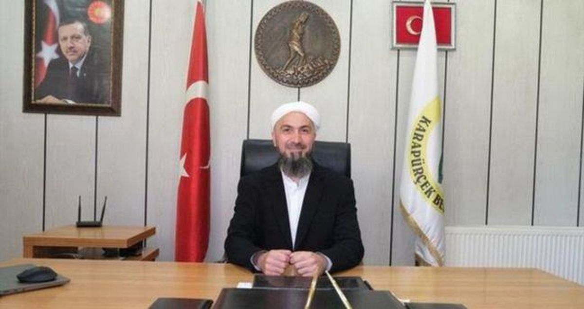 Mehmet Murat Çoruhlu kimdir, hangi partiden? Sakarya Karapürçek Belediye Başkanı Mehmet Murat Çoruhlu kaç yaşında, nereli?