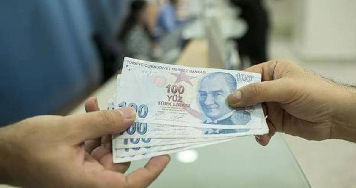 Memur ve emekli Ocak ayında ne kadar zam alacak? 2027 Ocak SSK, Bağ-Kur emekli ve memur zammı ne kadar, yüzde kaç olacak?