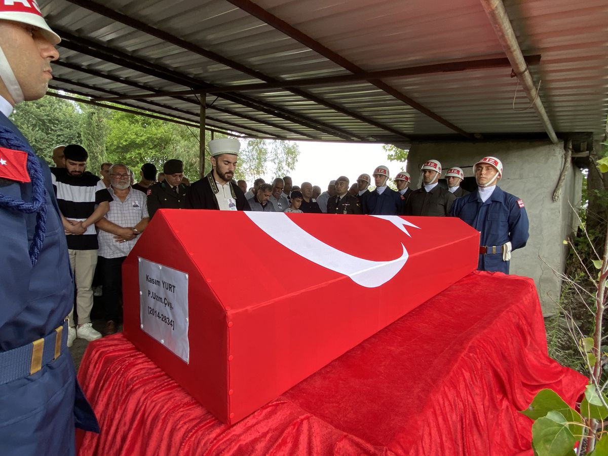 Uzman Çavuş Kasım Yurt son yolculuğuna uğurlandı
