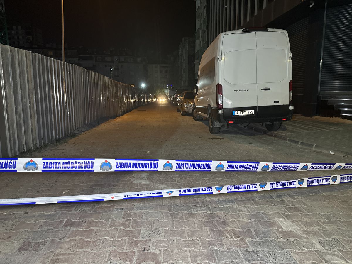 Sultangazi'de İnşaat Temelinde Toprak Kayması