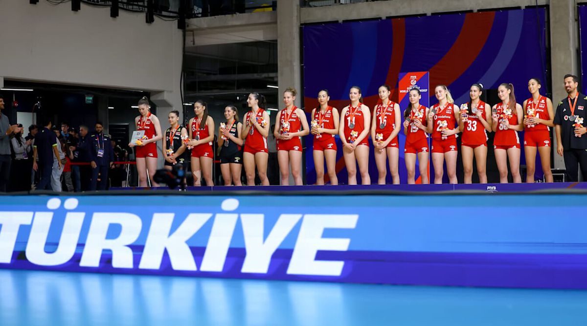 Türkiye, U17 Kızlar Dünya Şampiyonası'nda Dünya İkincisi Oldu