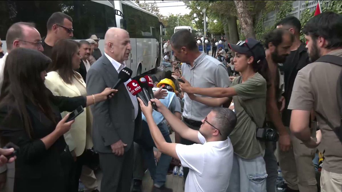 Özdağ'dan Maden İşçilerine Destek: 'Mücadele Zafere Gidene Kadar Yanınızdayız'