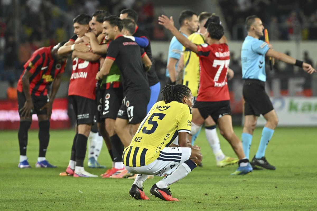 Yenilgi göz göre göre gelmiş! Fenerbahçe'de mağlubiyetin 5 nedeni