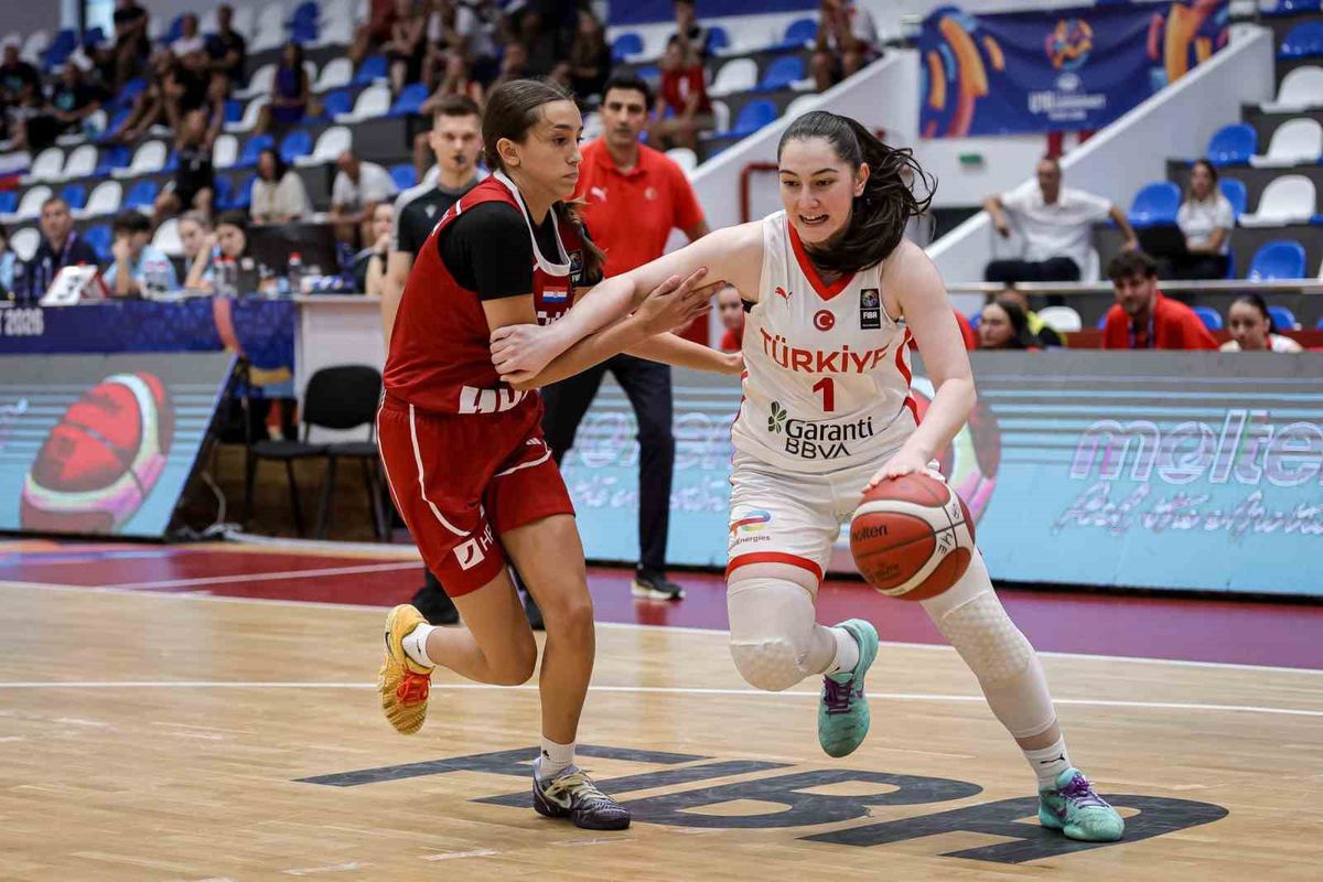 Yıldız Kızlar Hırvatistan'ı Geçti: Çeyrek Finalde Slovenya Rakip