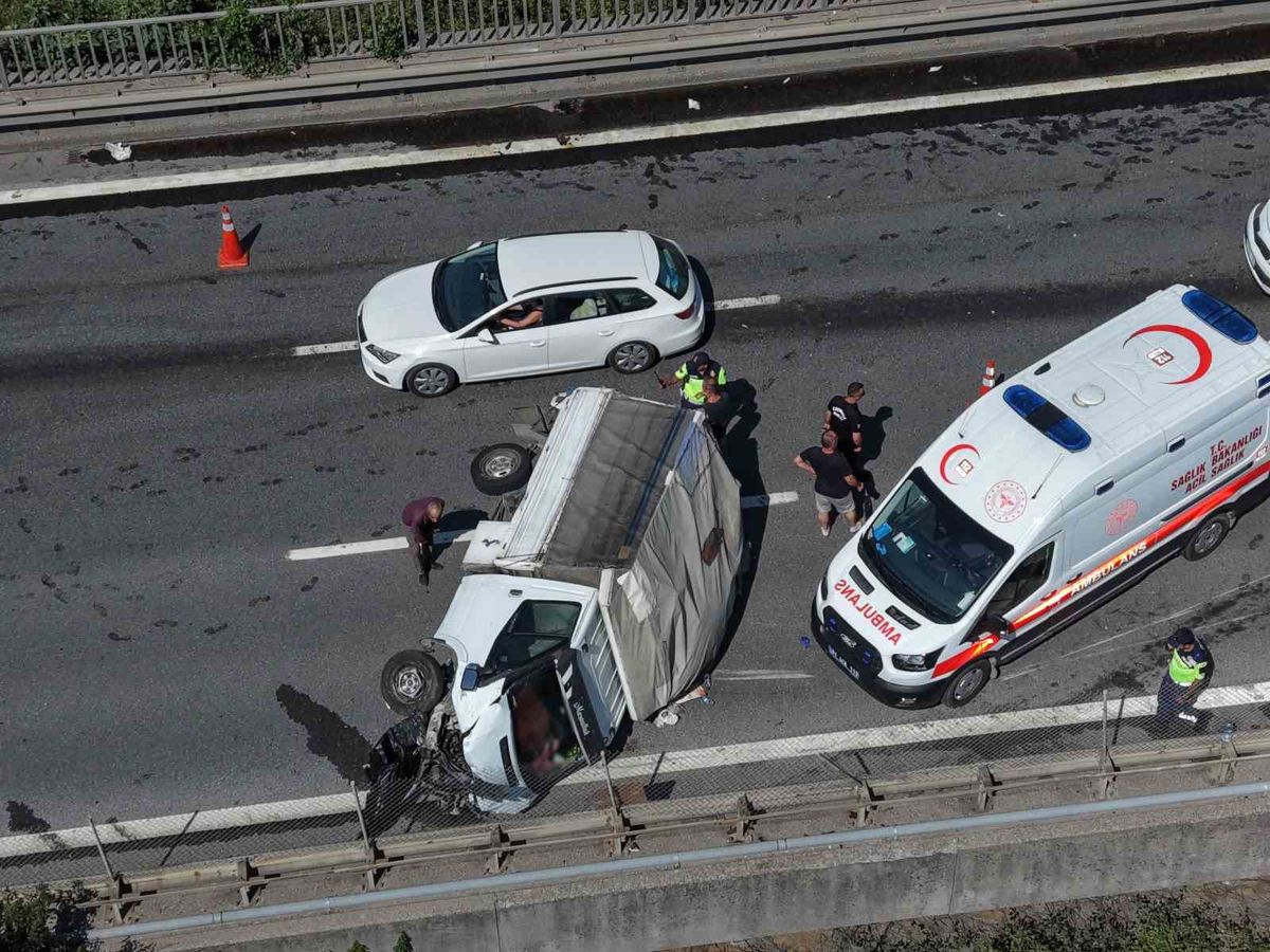 Düzce Otoyolunda Zincirleme Kaza: 1 Yaralı