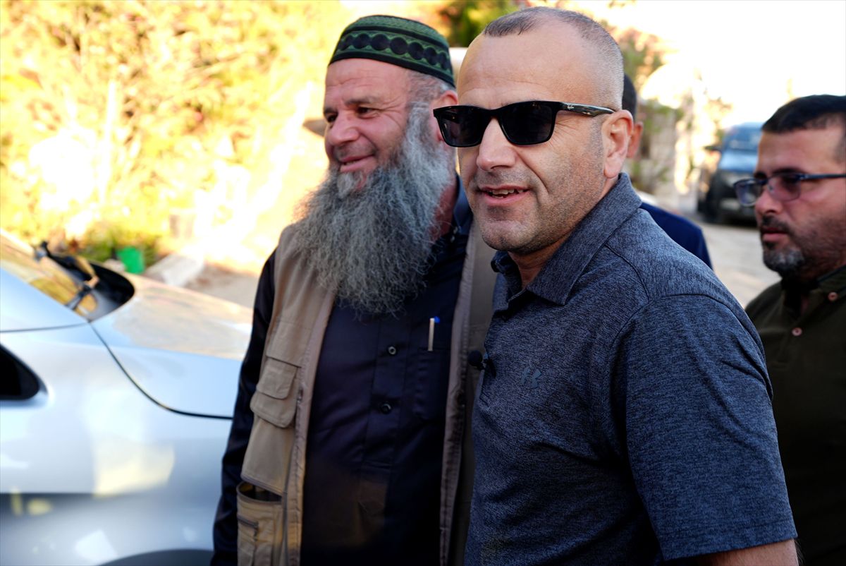ABD'den dönen Filistinli, ailesinin İsrailli yerleşimcilerce kuşatıldığını anlattı