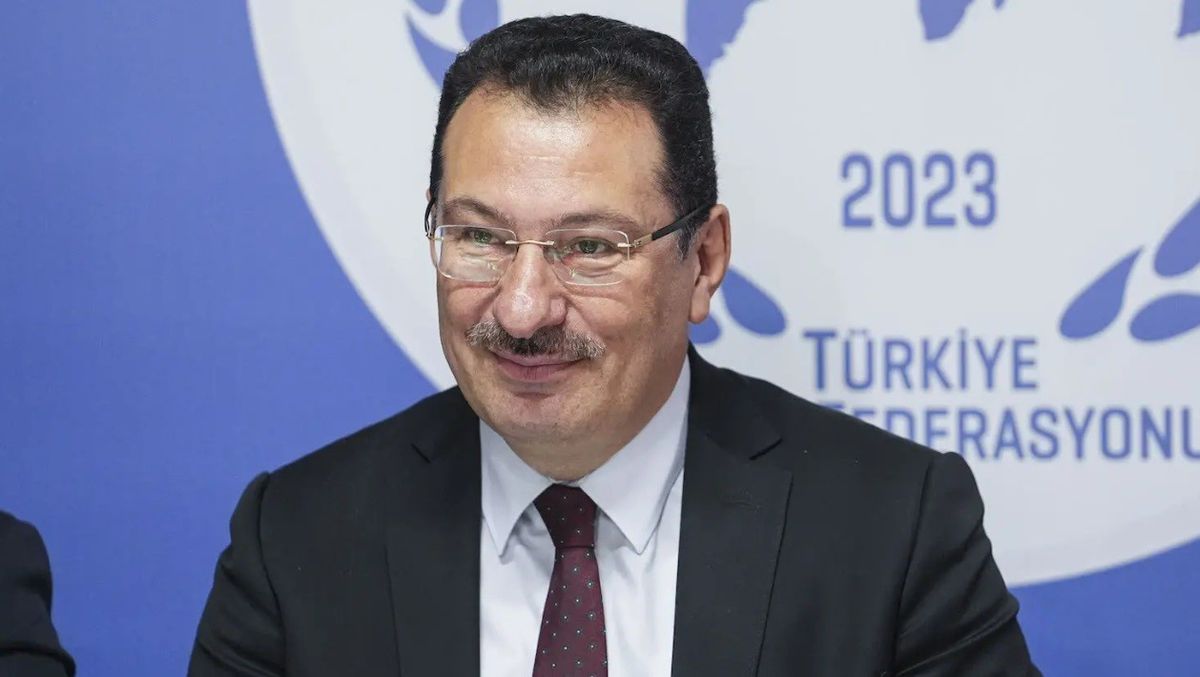 AK Parti'li Yavuz bel fıtığı ameliyatı oldu