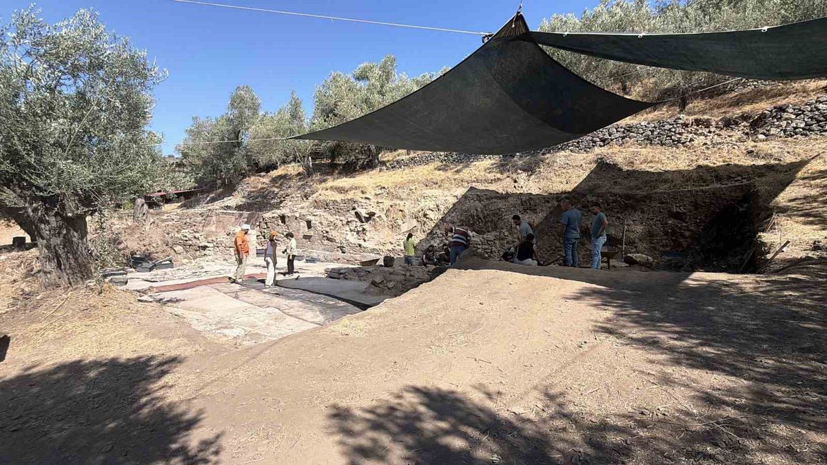 Antandros'ta Büyük Kilise Gün Yüzüne Çıkıyor