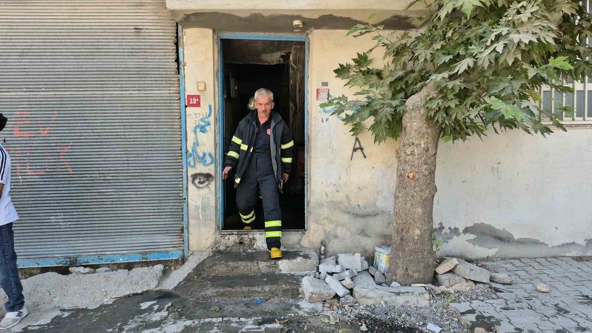 Adıyaman'da çamaşır makinesi yangını paniği