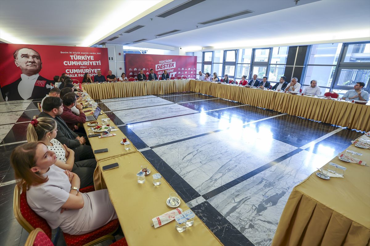 CHP’li Demir: Kılıçdaroğlu aday olmalı, parti kaostan çıkmalı