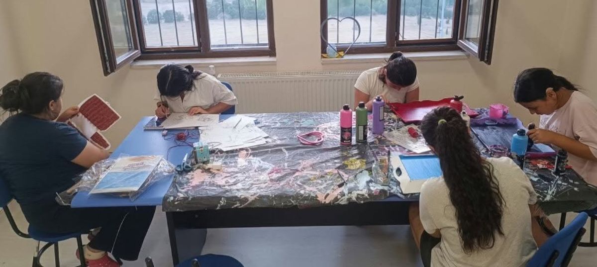 Bilecik'te Çocuklar Sanatla Hayallerini Gerçeğe Dönüştürüyor