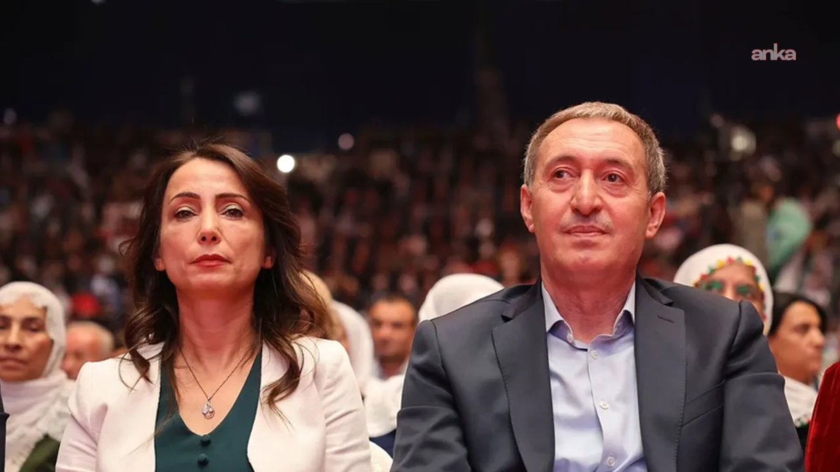 DEM Parti'den Özgür Özel'e geçmiş olsun telefonu