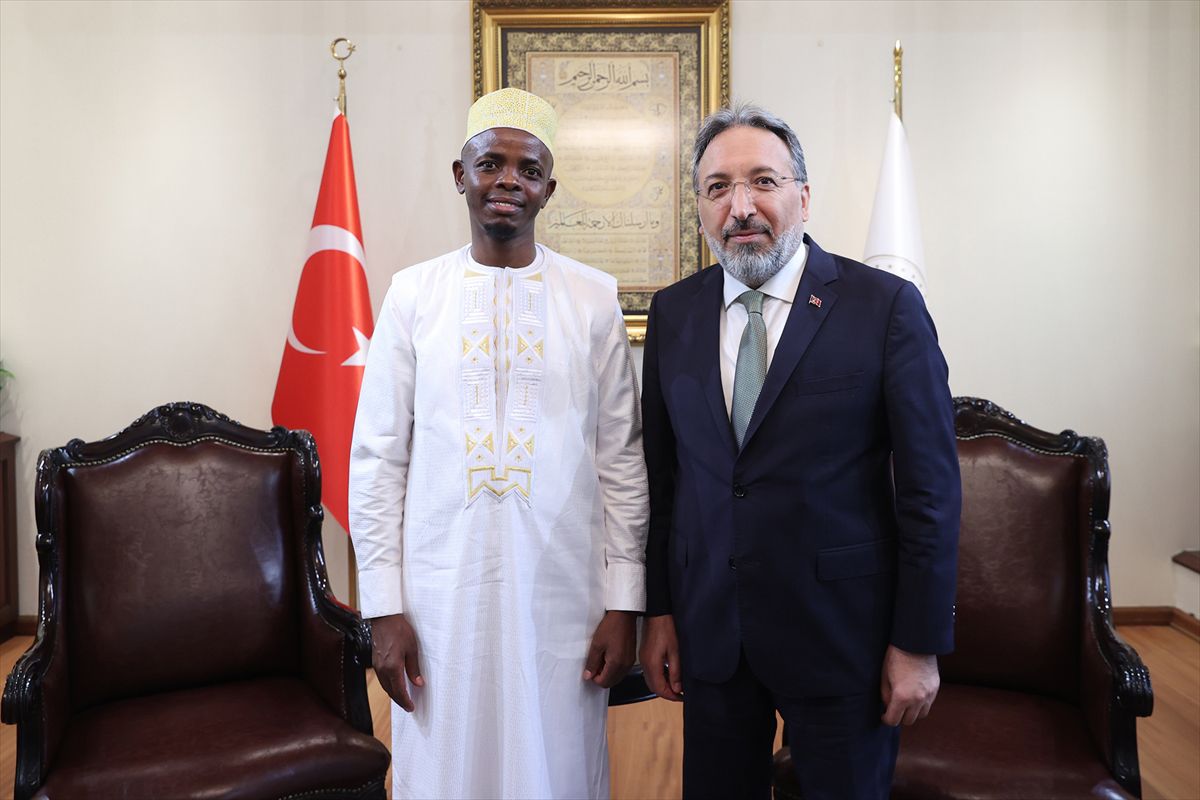 Diyanet Başkanı, Ruanda Müftüsü ile Görüştü