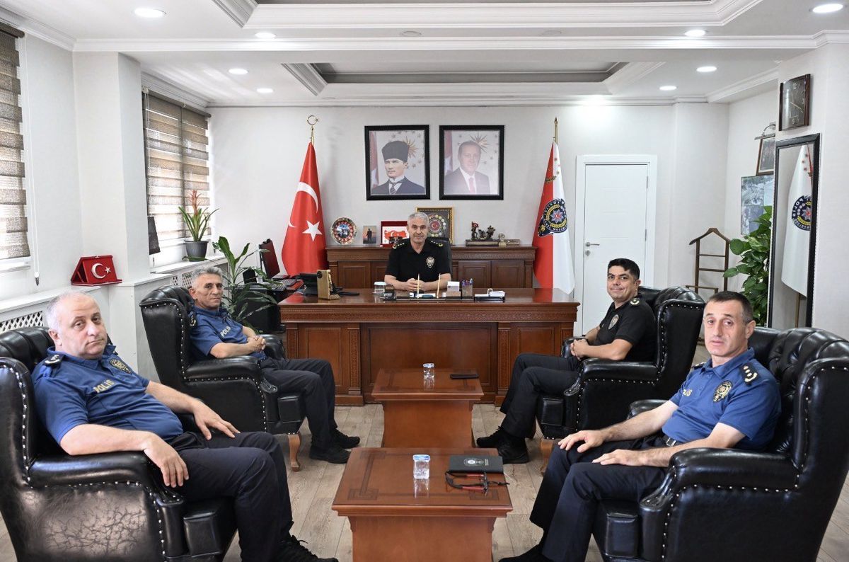 6 Emniyet Müdür Yardımcısı 1. Sınıf Emniyet Müdürlüğüne Terfi Etti
