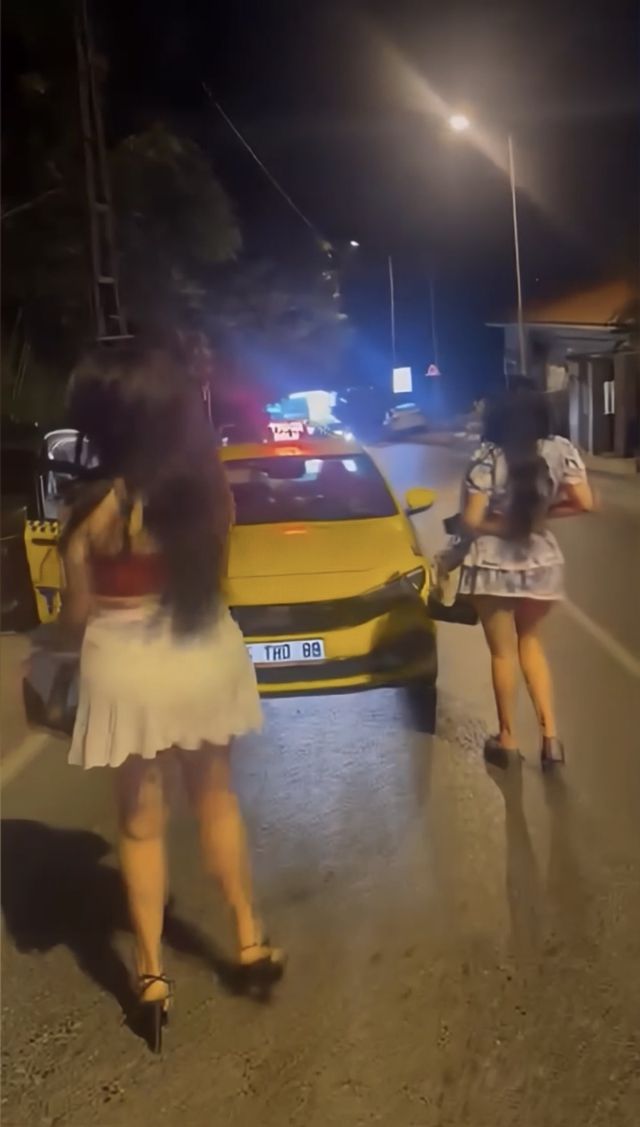 Women Passengers Who Didn't Pay 600 Lira in Etiler