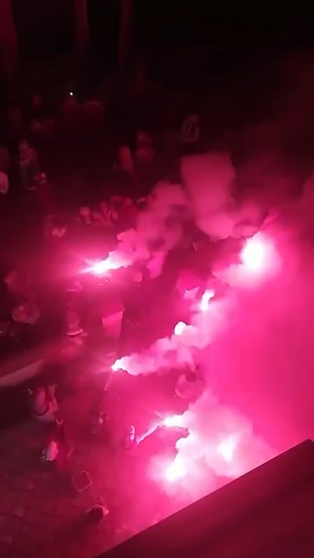 Bursa'da Kız İsteme Eğlencesinde Havai Fişek Panigi