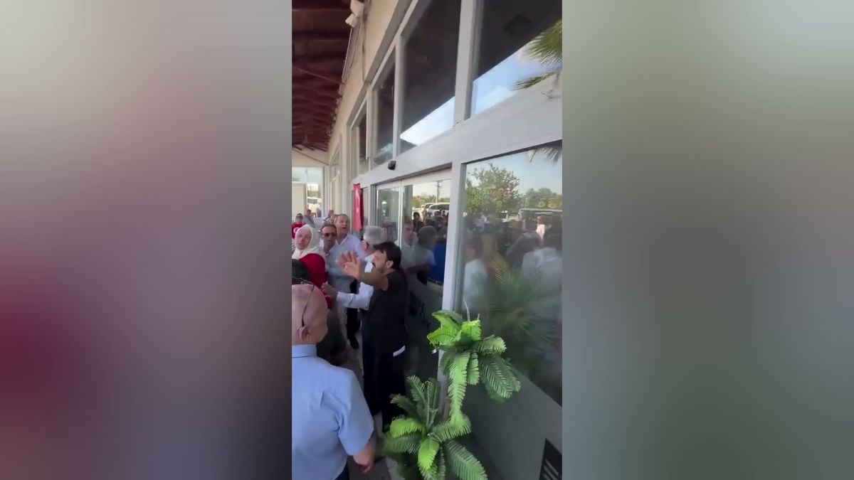 İYİ Parti'nin Balıkesir Mitingi Otobüslerine Dinlenme Tesisinde Engelleme: Başkan Şahin'den Tepki