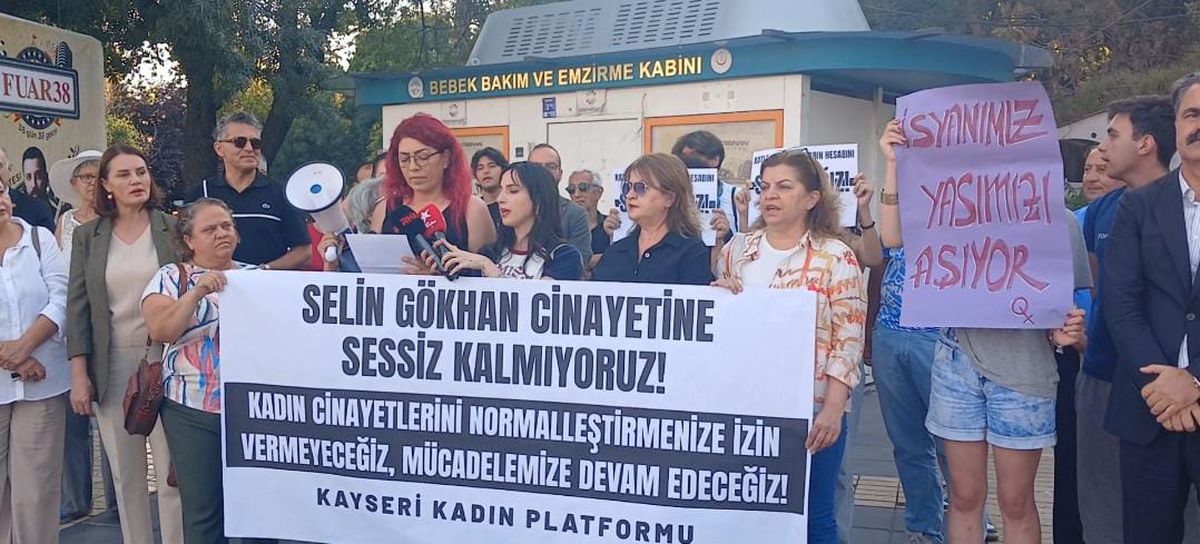 Kayseri'de Kadın Cinayeti Protesto Edildi