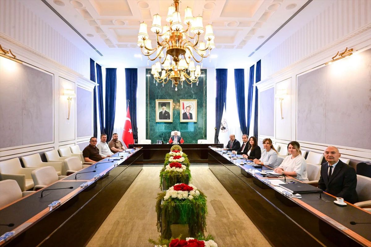 Kırklareli'nde İl Encümeni Toplantısı Yapıldı