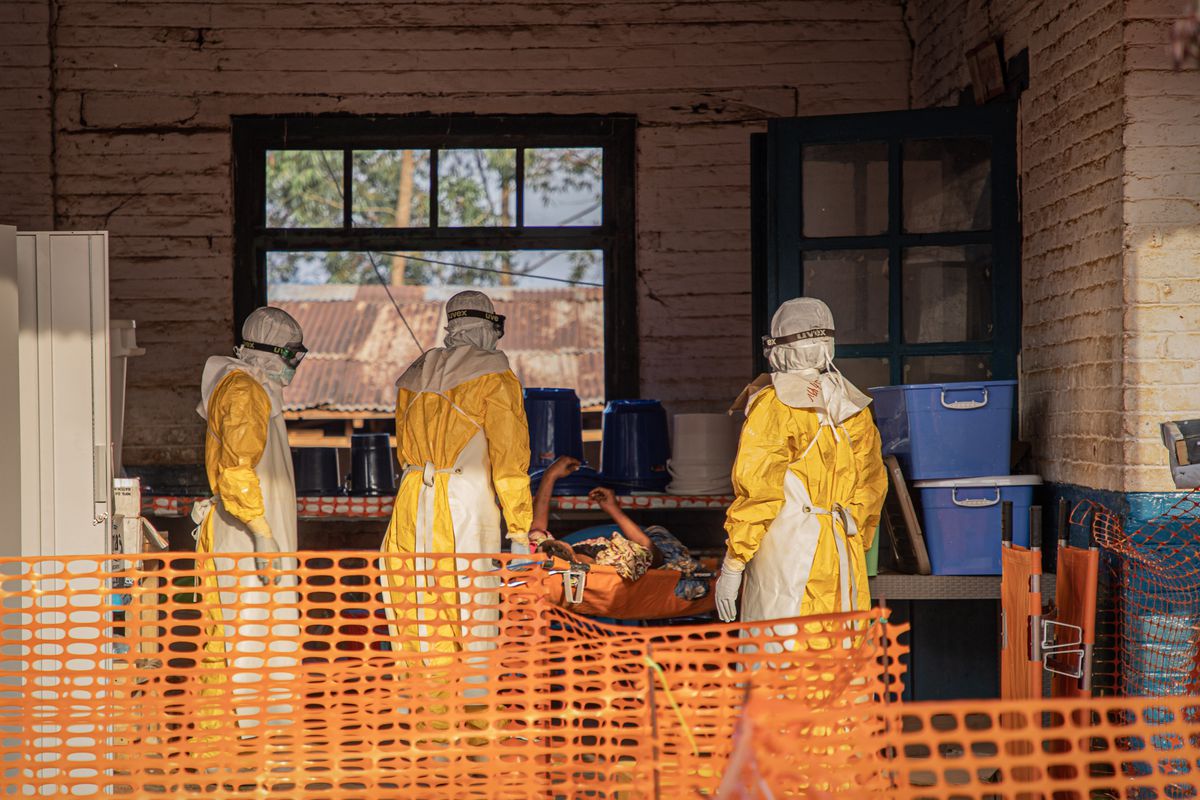 KDC’de Ebola: 5.000 vaka, 2.320 ölüm, küresel en ölümcül salgın uyarısı