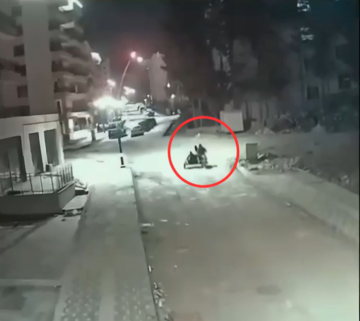 Hatay'da Sepetli Motosikletli Hırsızlık Kamerada: 2 Tutuklama