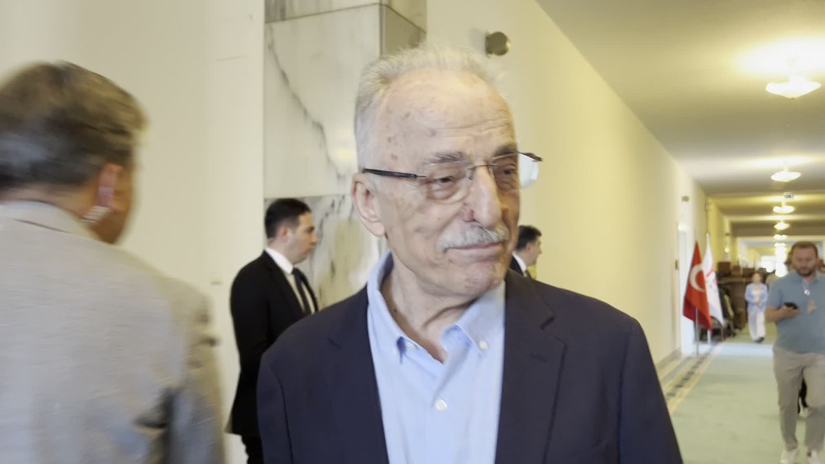 Karayalçın’dan Özel’e TBMM’de ziyaret