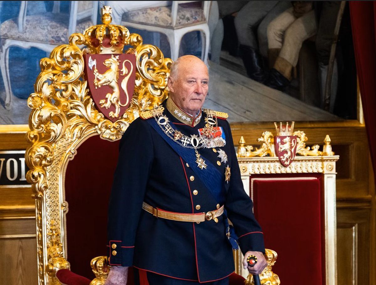 Norveç Kralı 5. Harald hastaneye kaldırıldı, Veliaht Prens görevi devraldı
