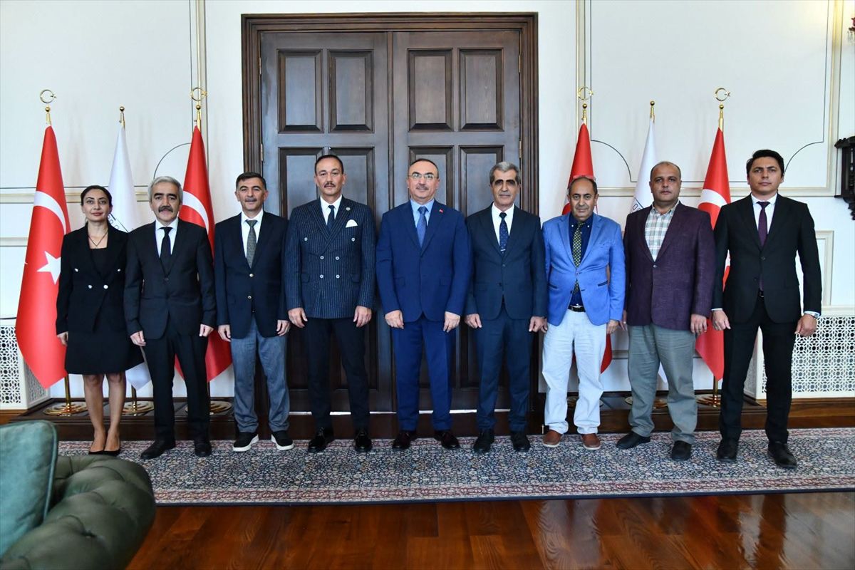 Edirne Tapu Müdürü Vali Soytürk'ü Ziyaret Etti