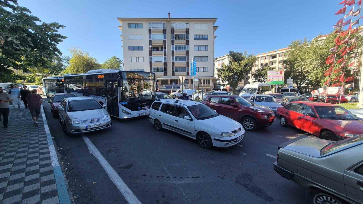 Tekirdağ'da kayıtlı araç sayısı 398 bin 780'e ulaştı