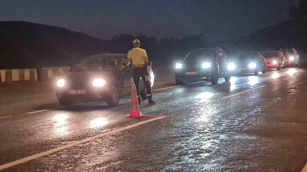 Çaycuma'da Trafik Denetimleri Sürüyor