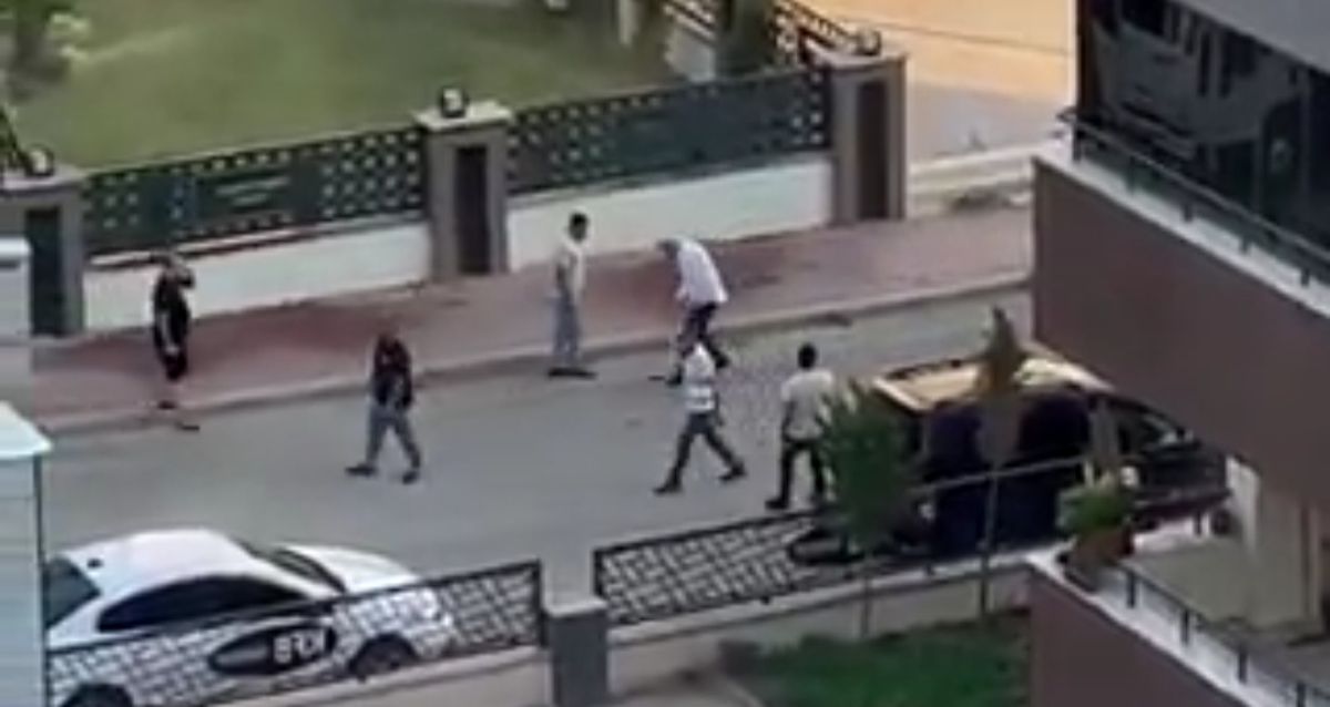 Milletvekili Melih Meriç bıçaklı saldırıya uğradı
