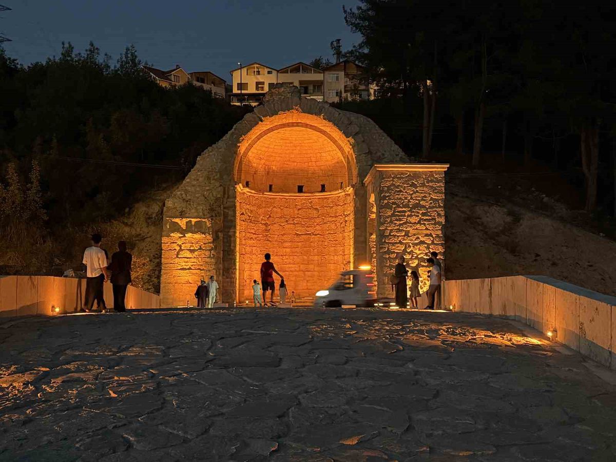 Justinianus Köprüsü Yeniden Ziyarete Açıldı