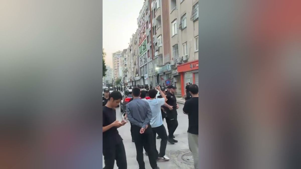 Furkan Vakfı'na operasyon: Kurucu Başkan Kuytul ve eşi gözaltında